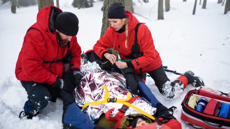 Mountain,Rescue,Service,Provide,Operation,Outdoors,In,Winter,In,Forest,