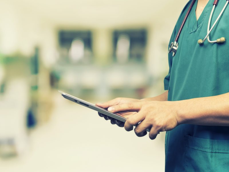 Male,Doctor,medical,Students,Or,Surgeon,Using,Digital,Tablet,And,Laptop